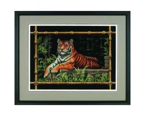 35158 Тигр в бамбуке